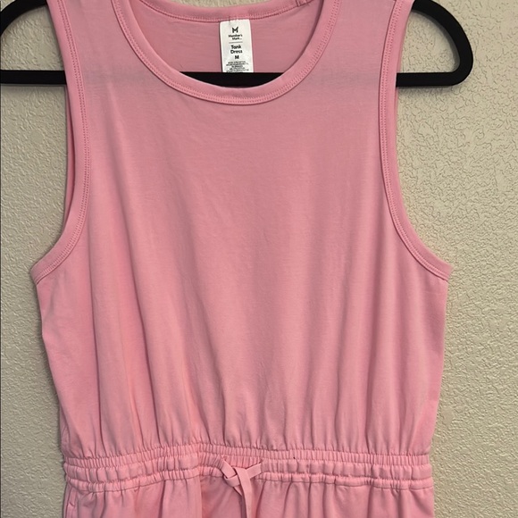 Pink Sleeveless Mini Dress - Picture 3 of 9